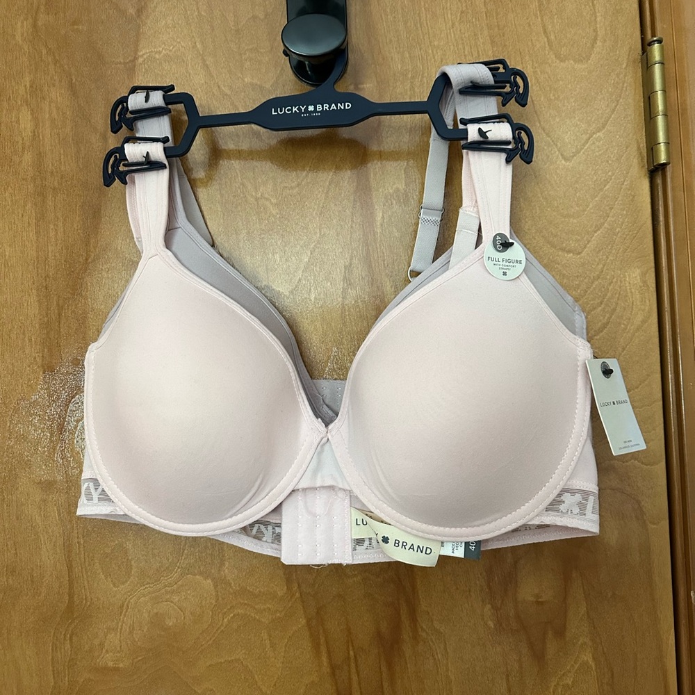 40D Lucky Brand 2 pack full figure padded smooth underwire bras